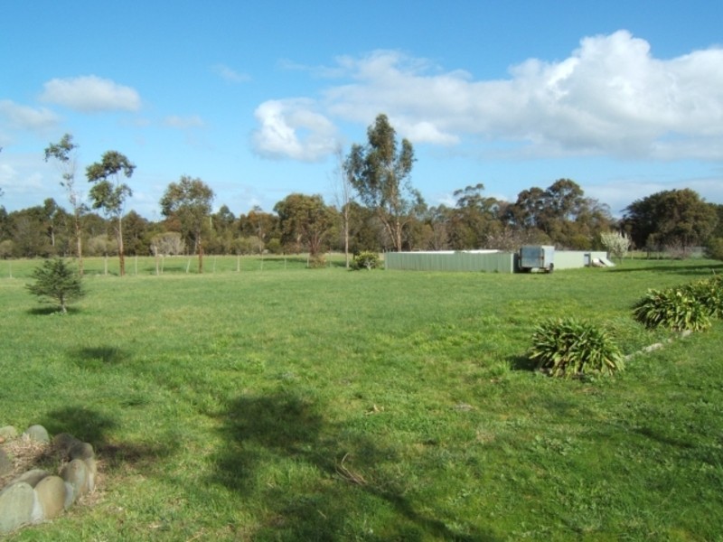 60 Tutegong Road, Winchelsea VIC 3241