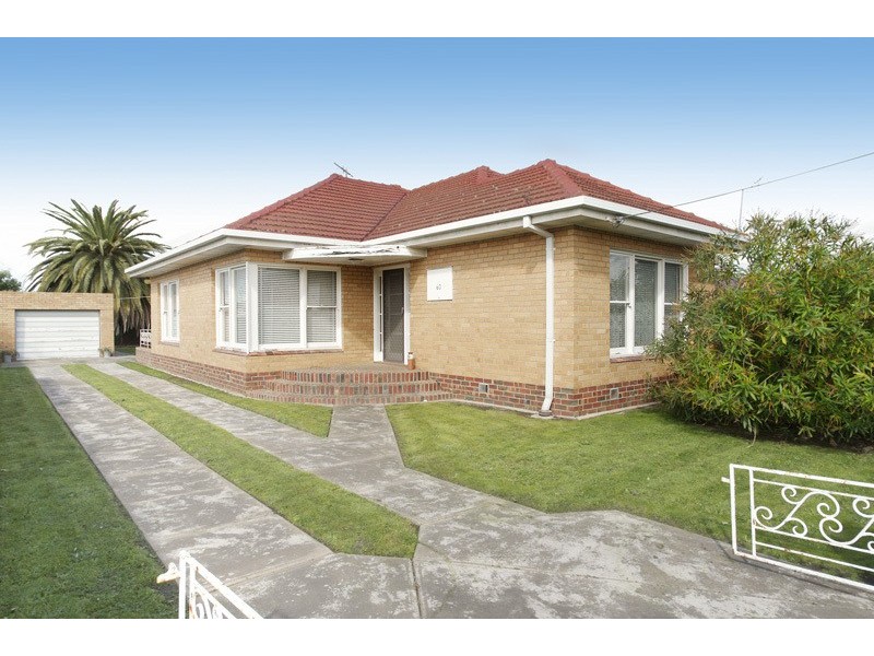56 Oxford Street, Whittington VIC 3219