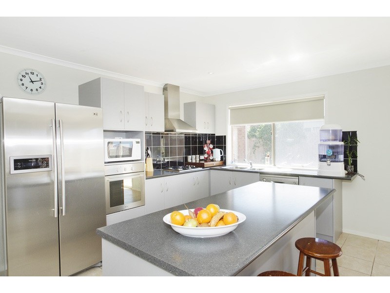 23 Michael Court, Grovedale VIC 3216