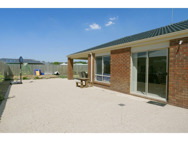 23 Michael Court, Grovedale VIC 3216