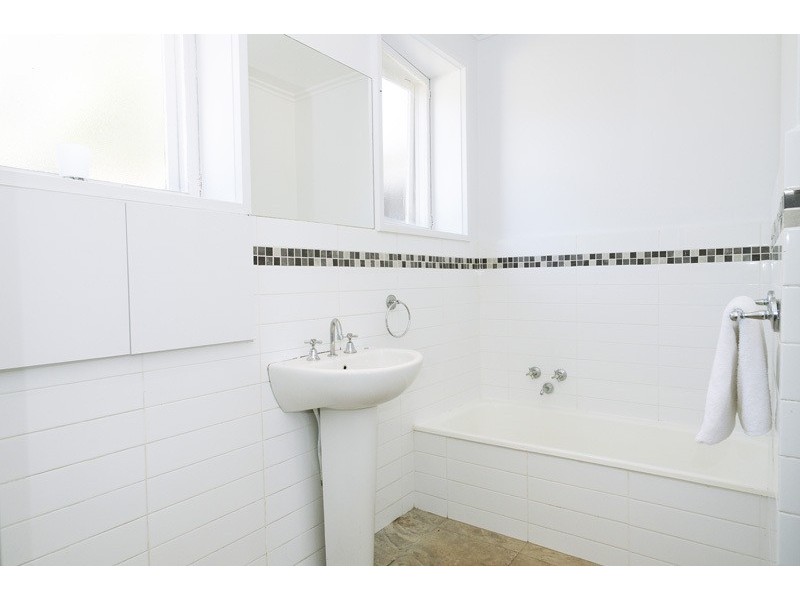 74 South Valley Road, Highton VIC 3216