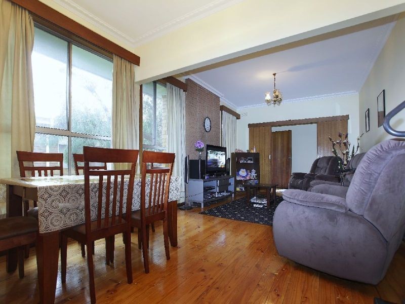 18 & 18A South Valley Road, Highton VIC 3216