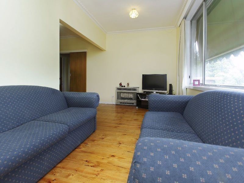 18 & 18A South Valley Road, Highton VIC 3216