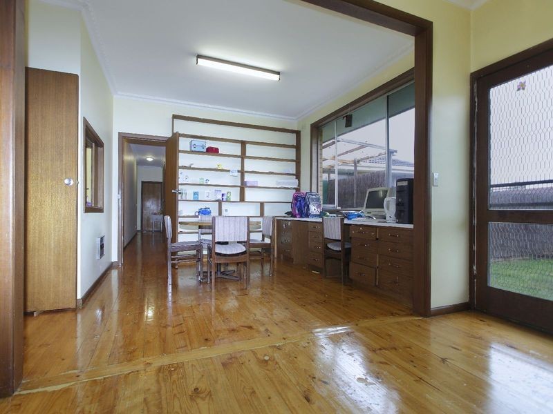 18 & 18A South Valley Road, Highton VIC 3216