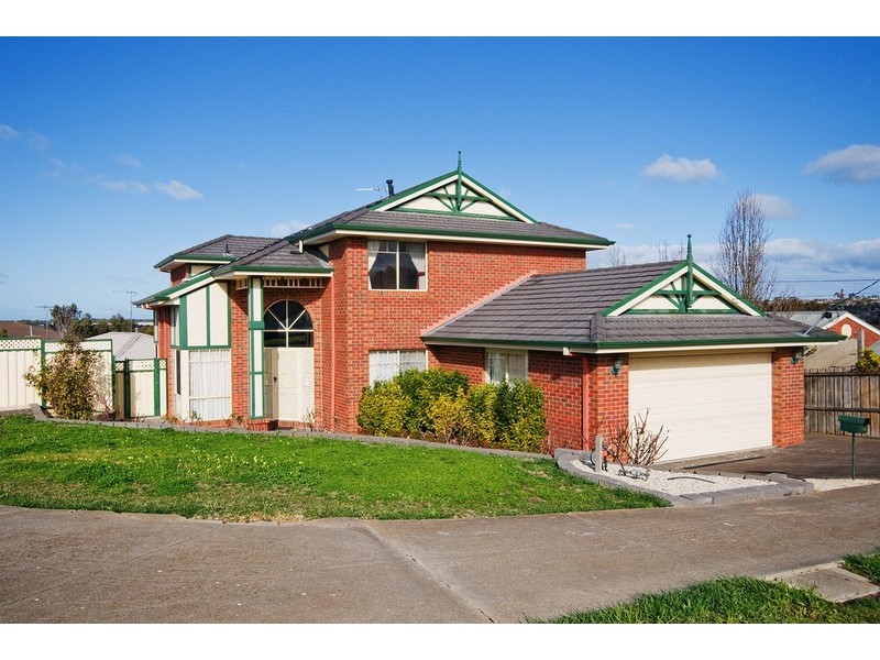 360 Highmont Drive, Belmont VIC 3216