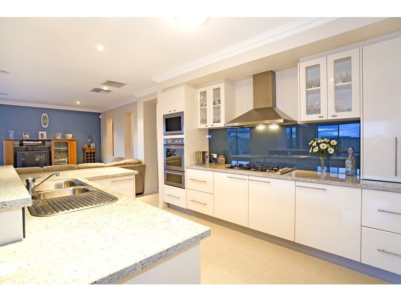 7 Janmar Court, Grovedale VIC 3216