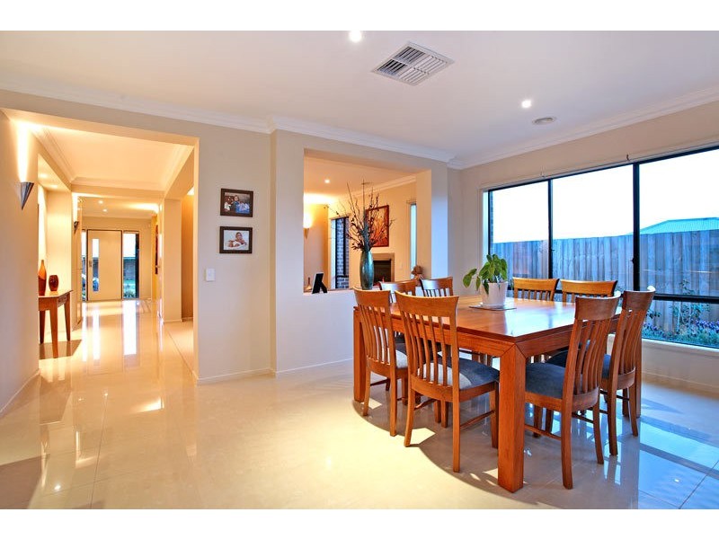 7 Janmar Court, Grovedale VIC 3216