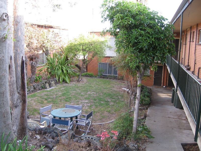 7/24 North Valley Road, Highton VIC 3216