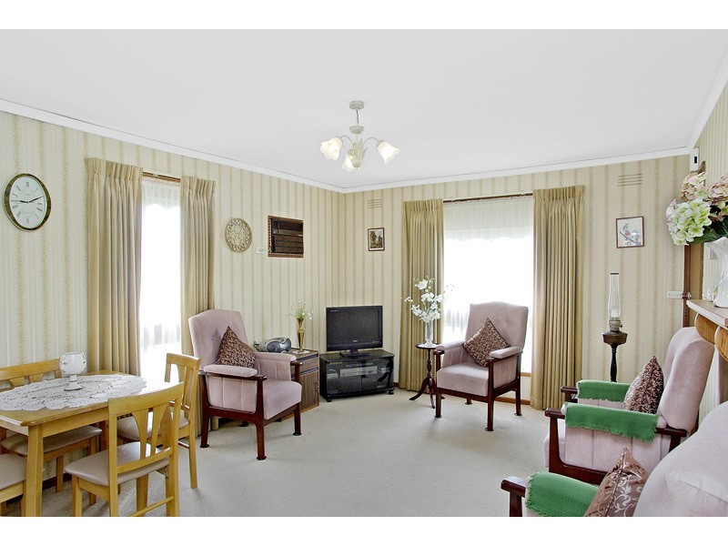 1/101 Roslyn Road, Belmont VIC 3216