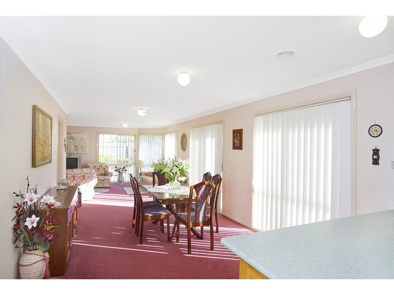 62 Augustine Drive, Highton VIC 3216