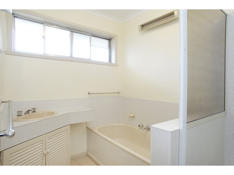 144 Burdoo Drive, Grovedale VIC 3216