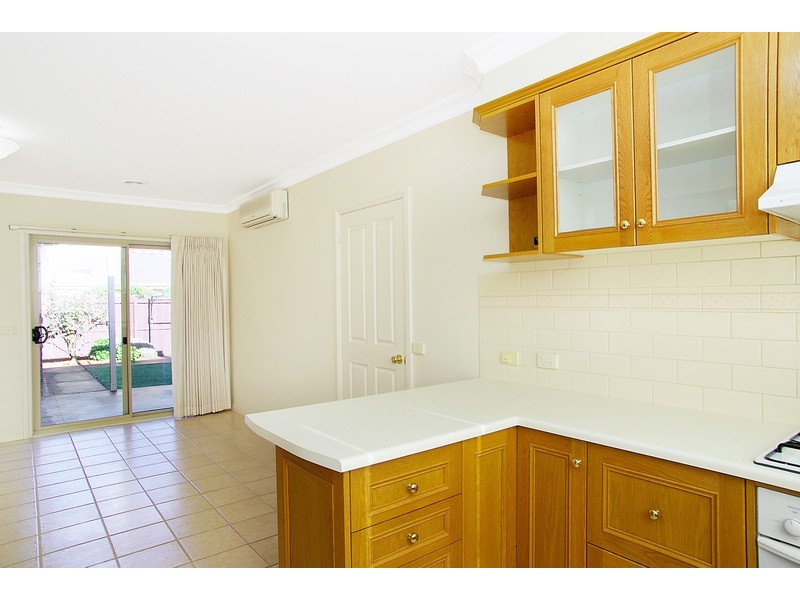1 Molesworth Drive, Highton VIC 3216