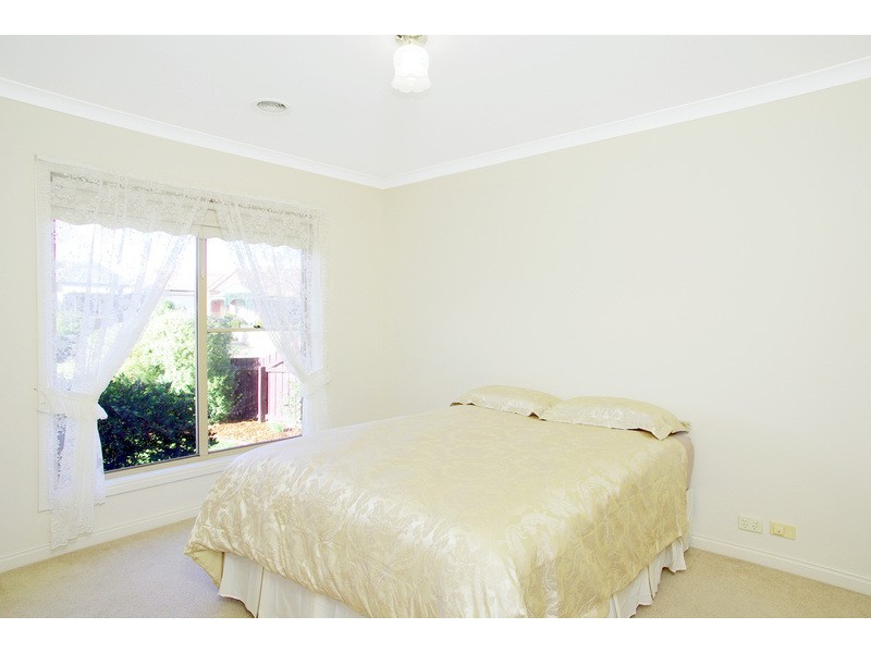 1 Molesworth Drive, Highton VIC 3216