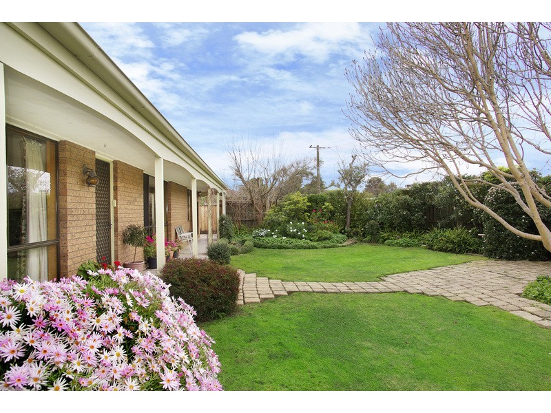 3 Fenland Court, Highton VIC 3216