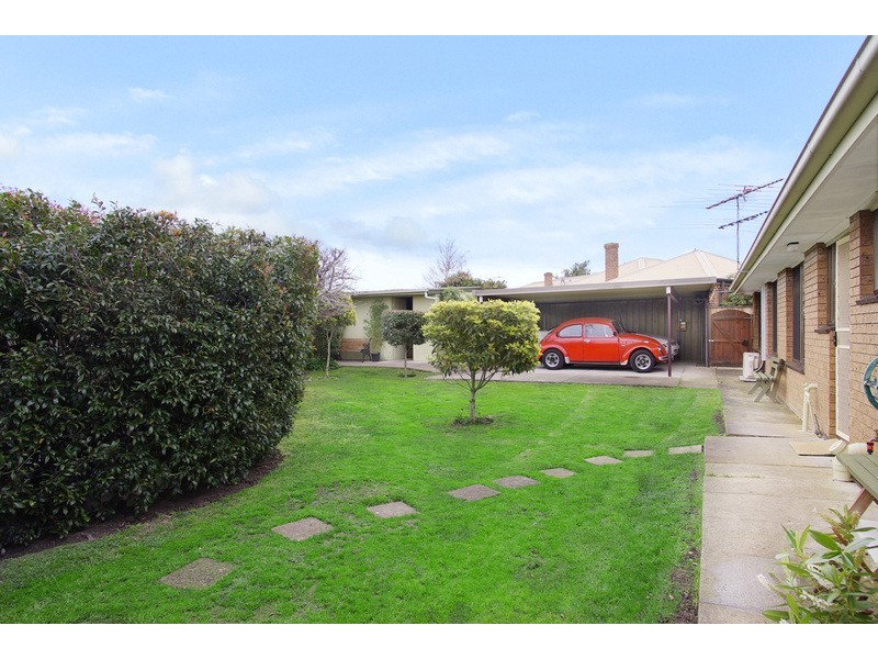3 Fenland Court, Highton VIC 3216