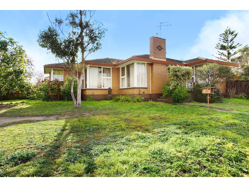 16 Elliott Avenue, Highton VIC 3216
