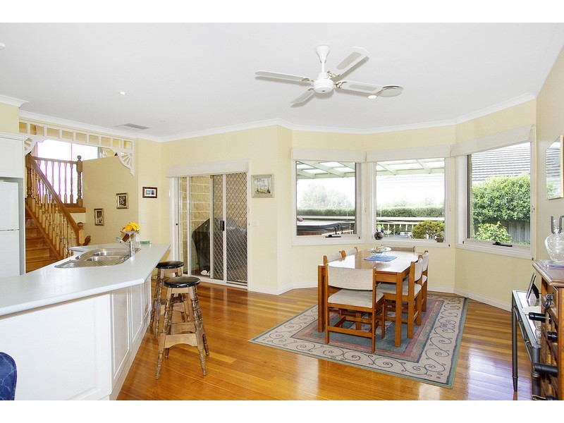 42 Grosvenor Drive, Wandana Heights VIC 3216