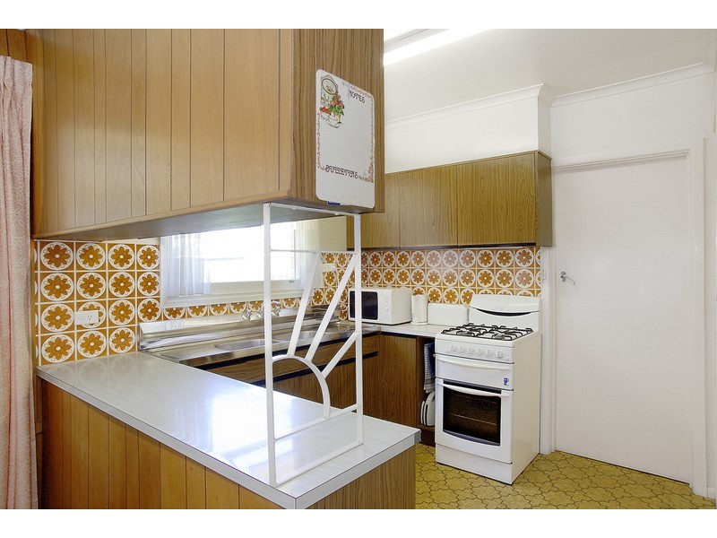 2 Kennedy Grove, Highton VIC 3216