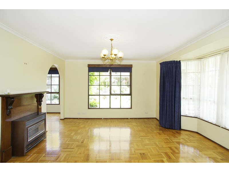 18 Oberon Drive, Belmont VIC 3216