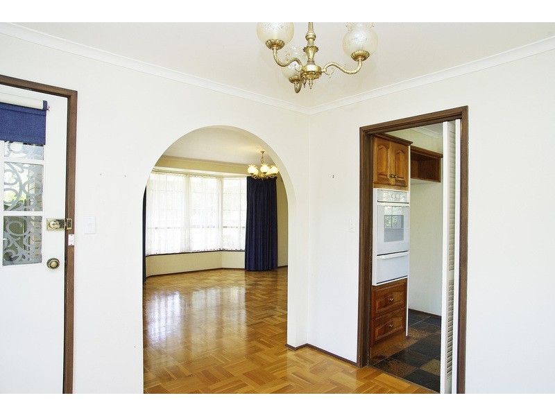 18 Oberon Drive, Belmont VIC 3216