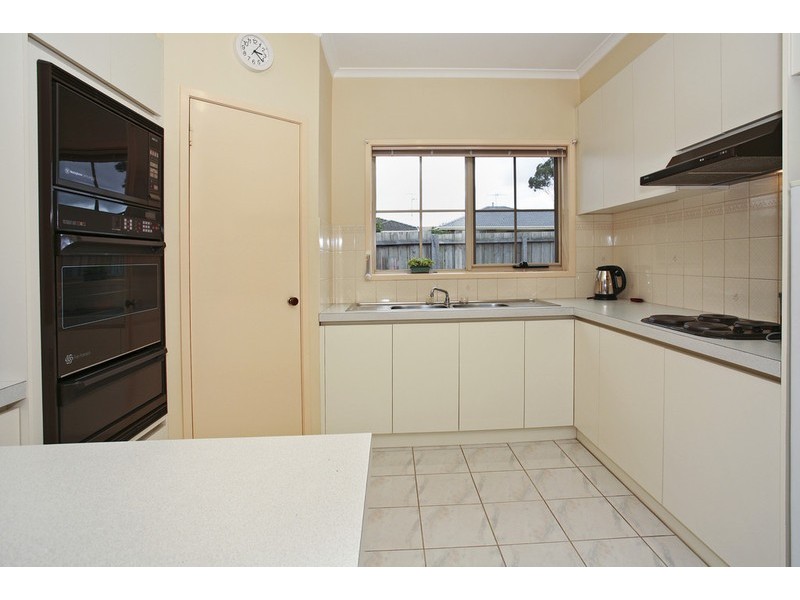 63 Glastonbury Drive, Highton VIC 3216