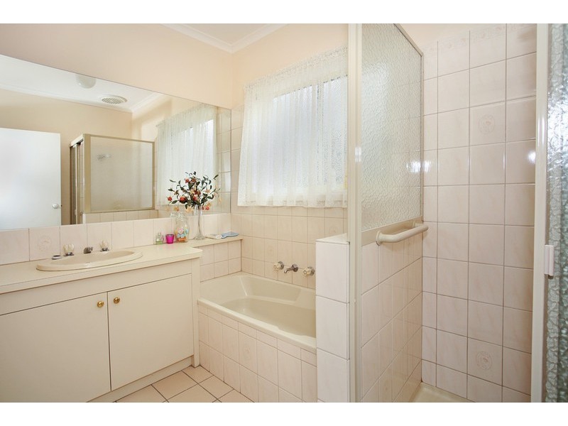 3/150 South Valley Road, Highton VIC 3216