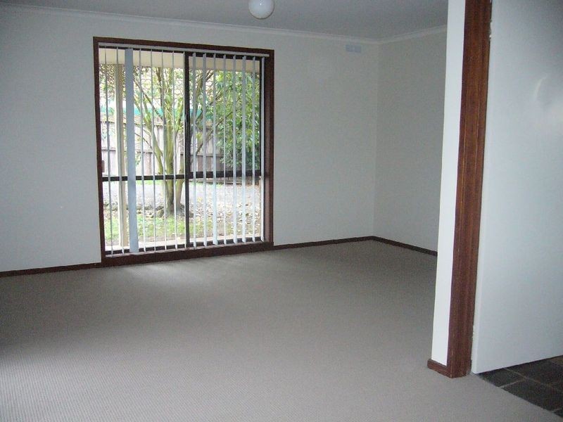 33 Birkenhead Drive, Grovedale VIC 3216