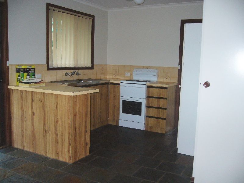 33 Birkenhead Drive, Grovedale VIC 3216