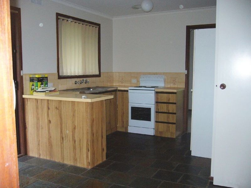 33 Birkenhead Drive, Grovedale VIC 3216