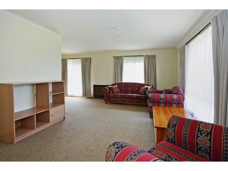 20 Dunsmore Road, Highton VIC 3216