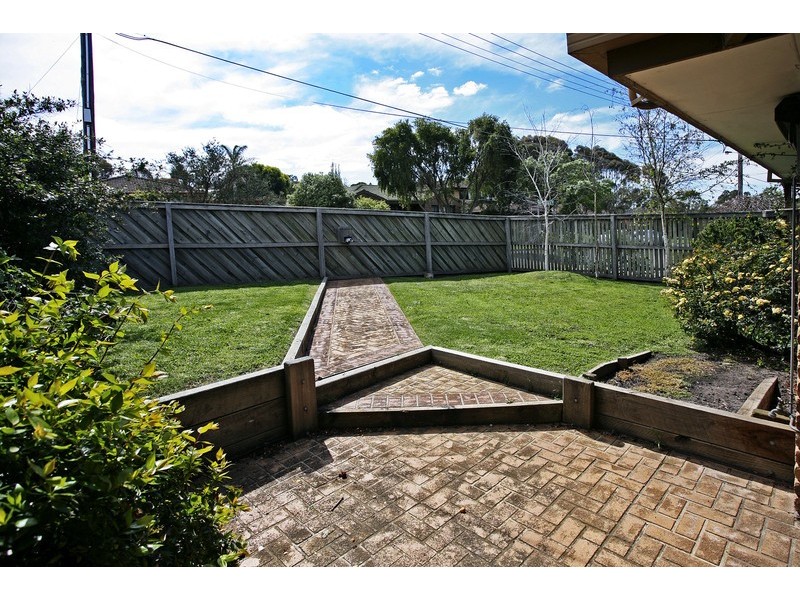 20 Dunsmore Road, Highton VIC 3216