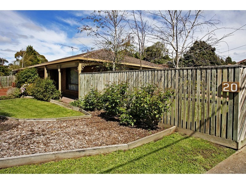 20 Dunsmore Road, Highton VIC 3216