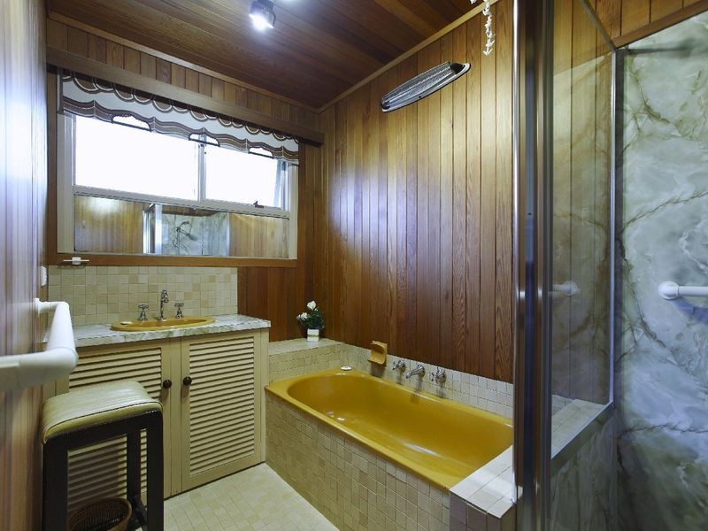 15 Fryers Road, Highton VIC 3216