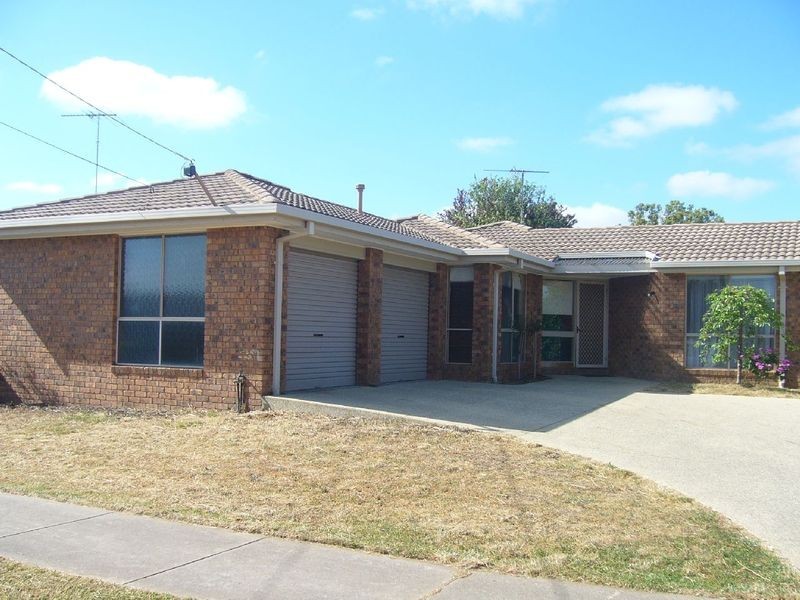 14 Jenolan Avenue, Grovedale VIC 3216