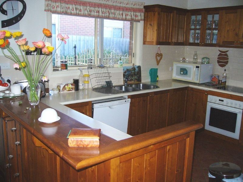 46 Augustine Drive, Highton VIC 3216