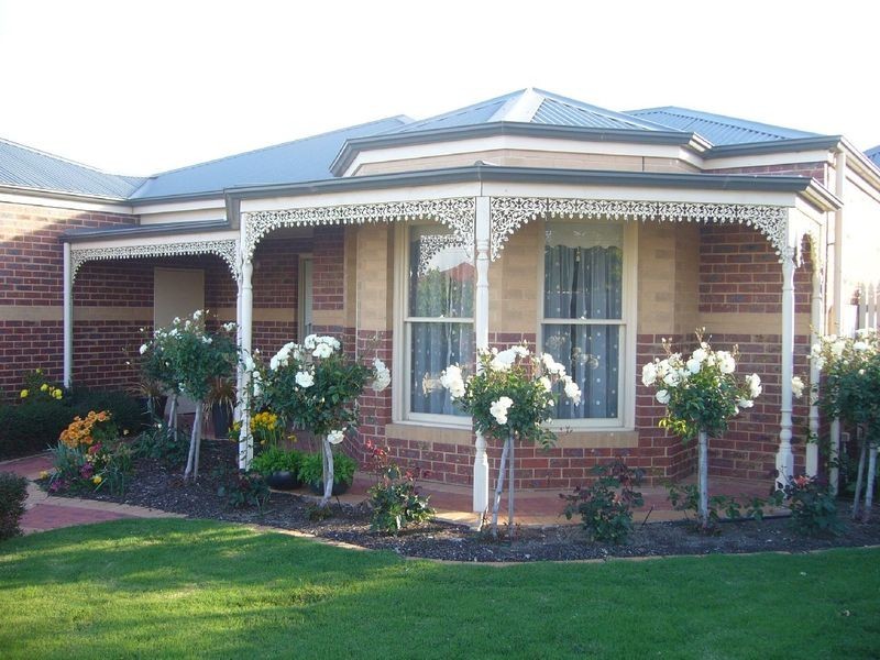 46 Augustine Drive, Highton VIC 3216