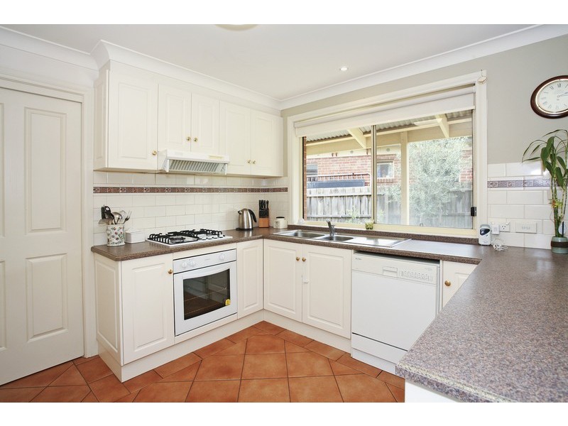 60 Mulquiney Crescent, Highton VIC 3216