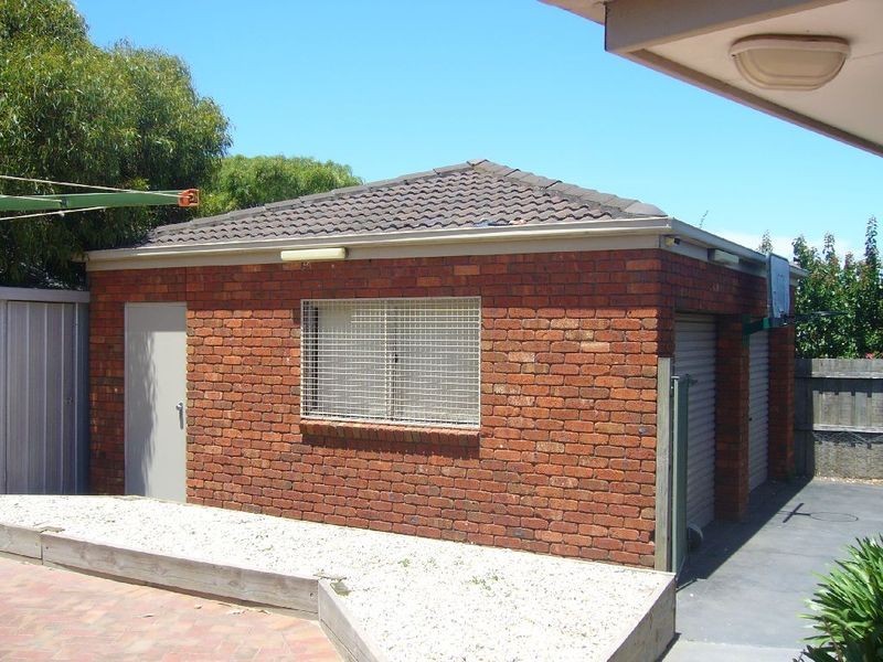 82 Wingarra Drive, Grovedale VIC 3216