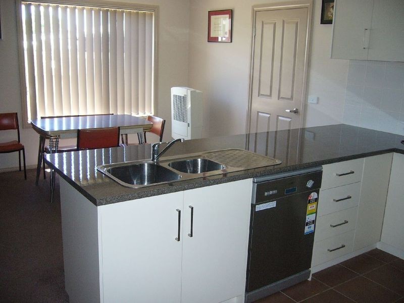 2/273 Torquay Road, Grovedale VIC 3216