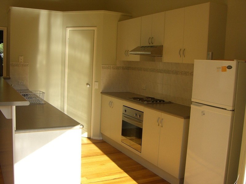 2/1 Inverlochy Street, Anglesea VIC 3230