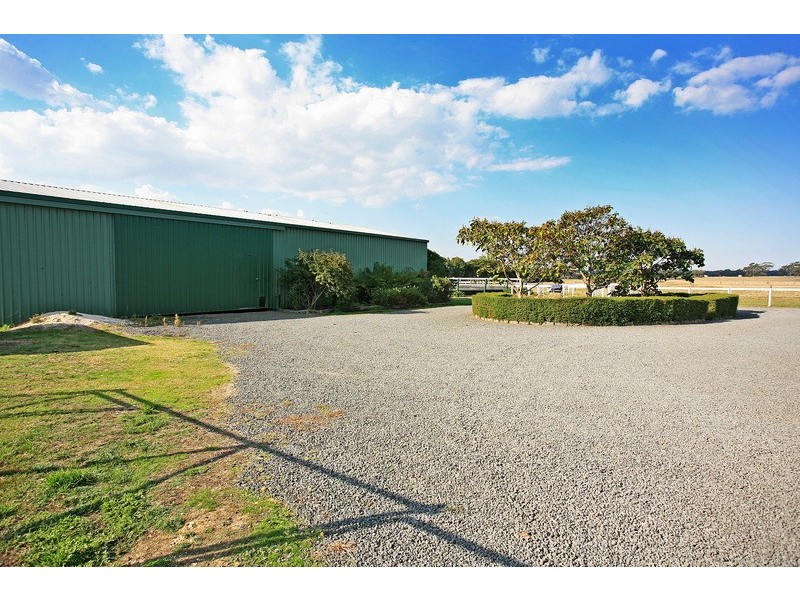 25 Lakeside Drive, Gherang VIC 3240