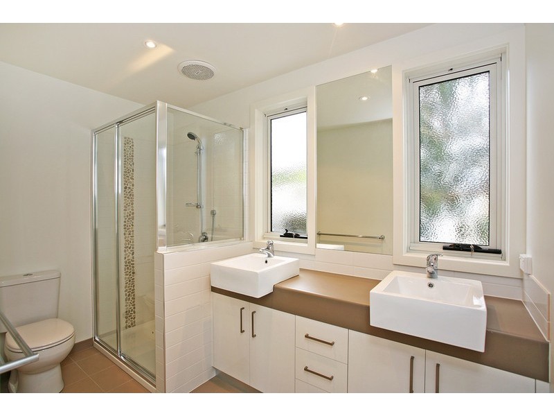 5B First Avenue, Anglesea VIC 3230