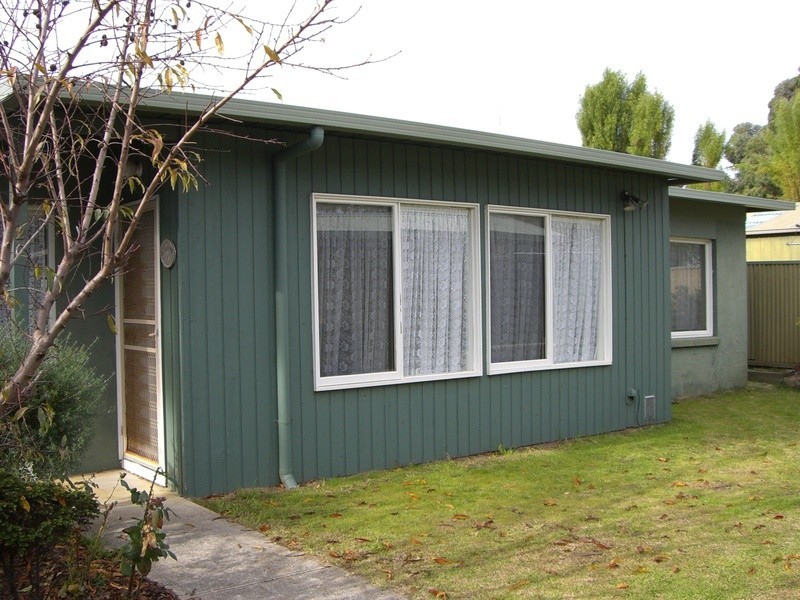 2/1 Weir Street, Anglesea VIC 3230
