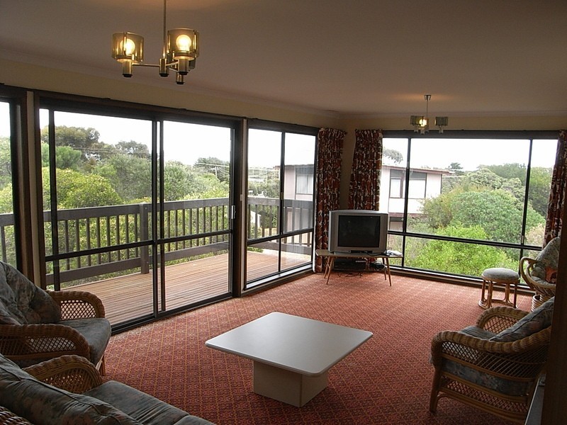 20 Eighth Avenue, Anglesea VIC 3230