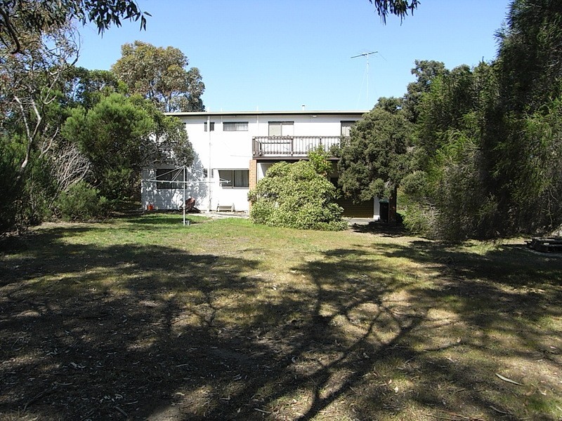 20 Eighth Avenue, Anglesea VIC 3230