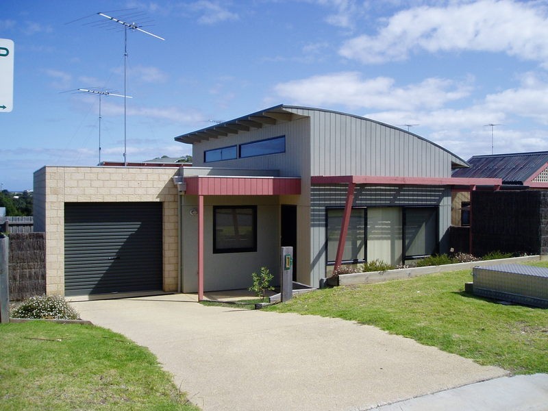 1/2A Walker Street, Anglesea VIC 3230