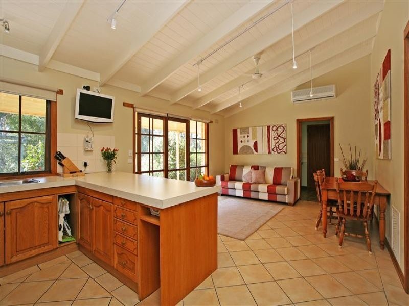 395 Flaxbournes Road, Paraparap VIC 3240