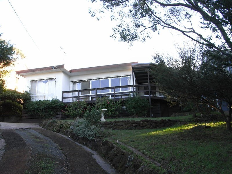 7 Craigdarroch Avenue, Anglesea VIC 3230