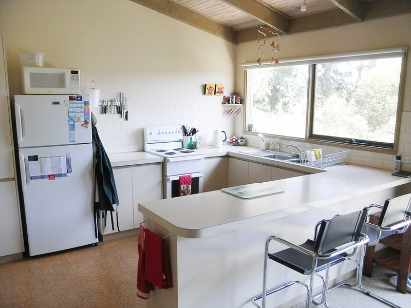 16 Hillcrest Road, Anglesea VIC 3230