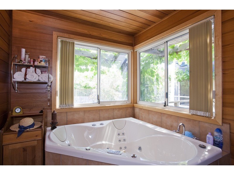 34 Fairway Drive, Anglesea VIC 3230